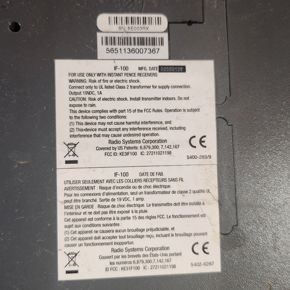 Guardian Wireless Pet Fence w/2 collars and more - Picture 2 of 2